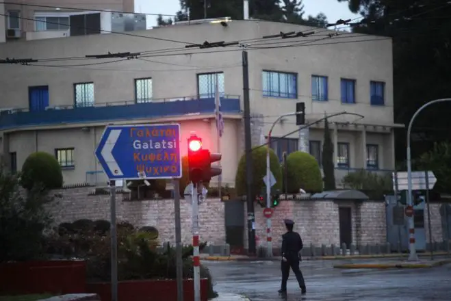 Terroristischer Anschlag auf Israelische Botschaft in Athen <sup class="gz-article-featured" title="Tagesthema">TT</sup>