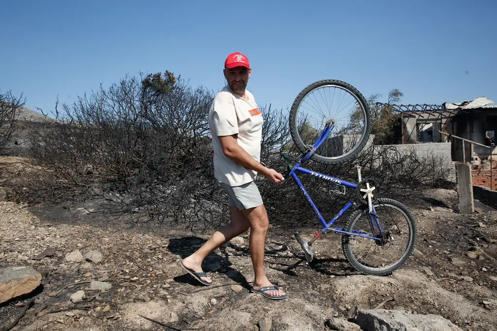 170804Brand Lagonissi5 SMALL