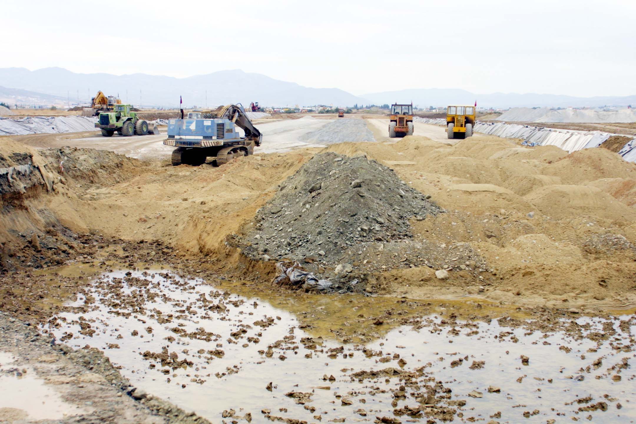 171201Flughafen Makedonia4