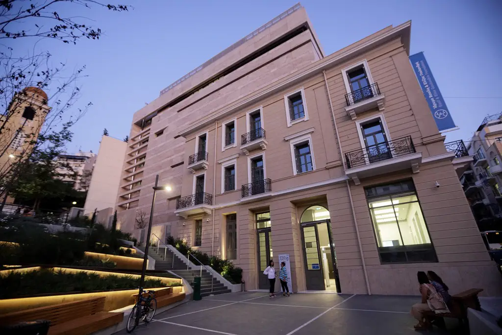 190917 Syros 1 SMALL