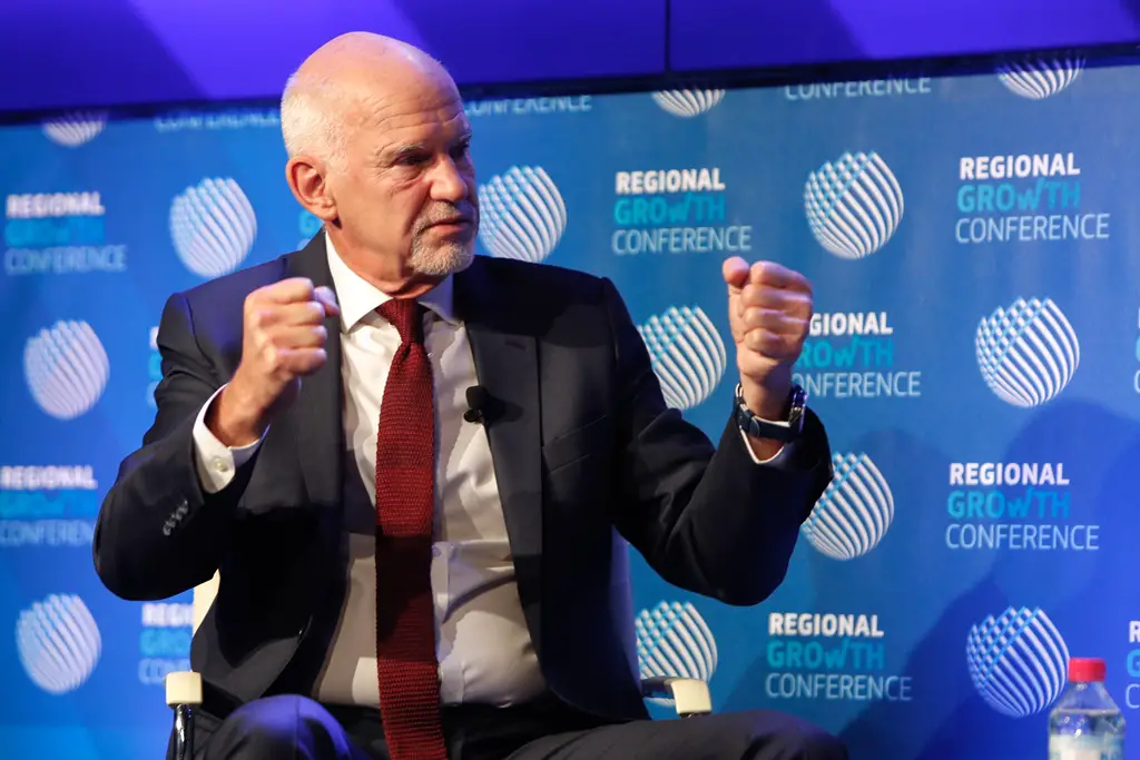 211018 KinAl 2 SMALL