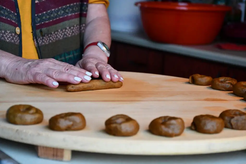 250430 Gebaeck 2 SMALL