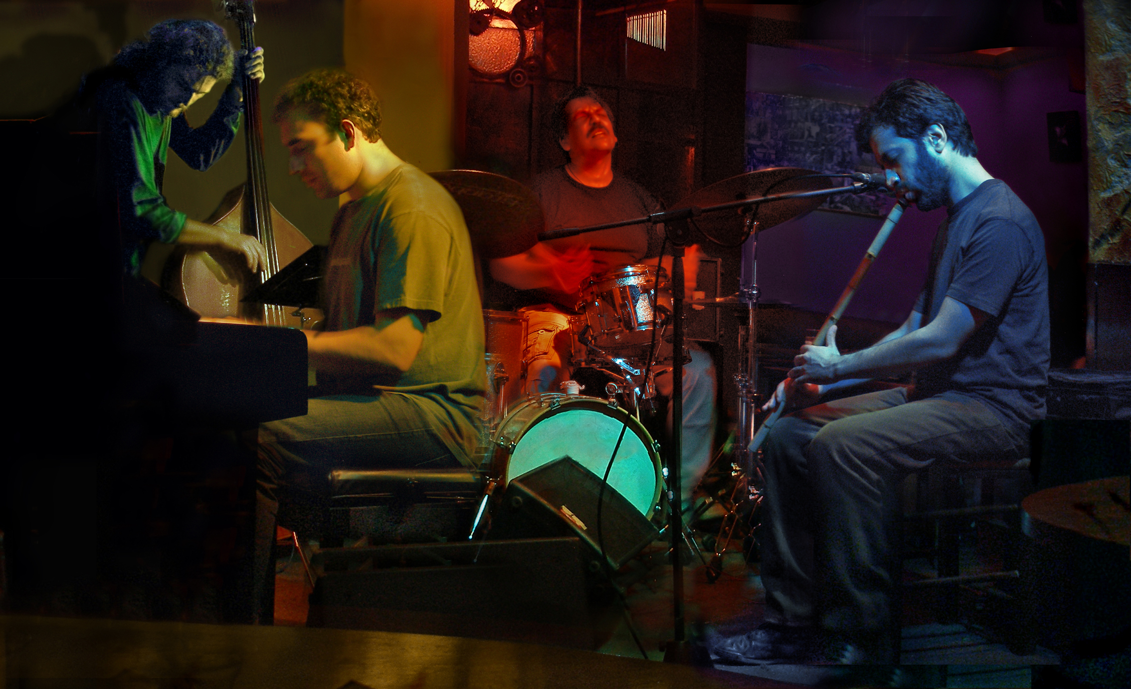 HARRIS LAMBRAKIS QUARTET photo Giorgos Lambrakis