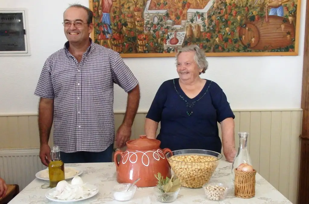 Vlassis Roussos mit Mutter Basiliki small