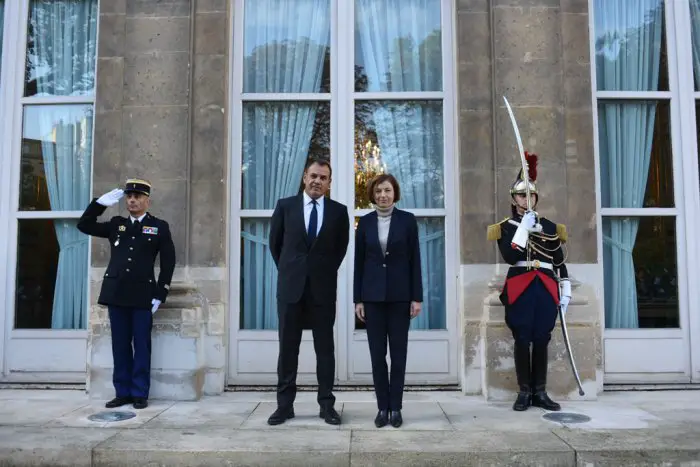 Unsere Fotos (© Eurokinissi) entstanden am Donnerstag (10.10.) in Paris.