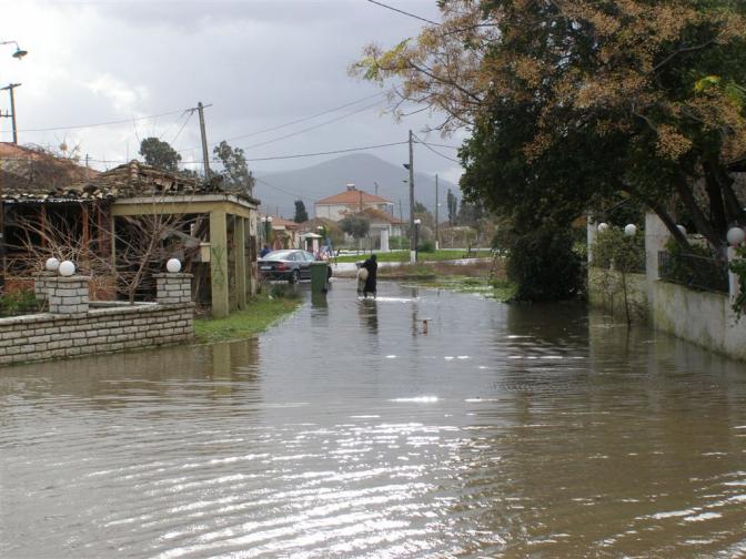 Griechenland: Wassermassen überfluten Inseln