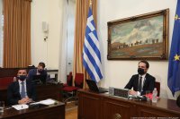 Fotos (© Pressebüro des griechischen Parlaments)