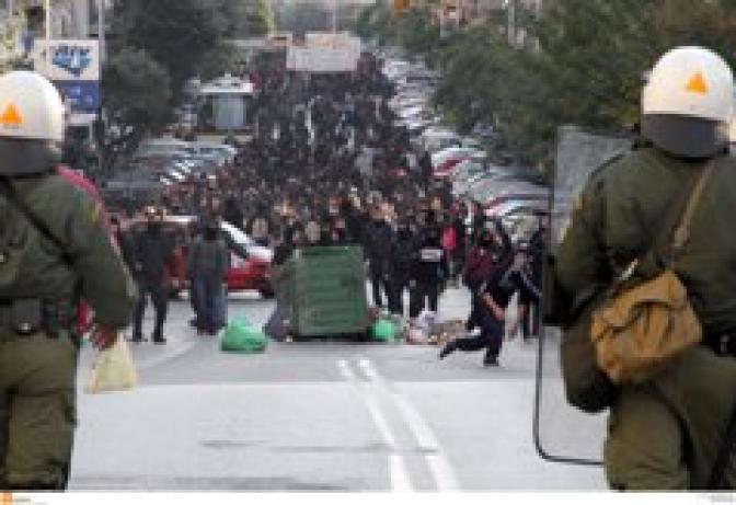 Gedenkproteste in Griechenland endeten mit Ausschreitungen