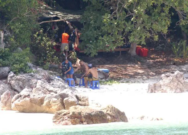 Unser Archivfoto (© Eurokinissi) entstand 2003 während der damaligen Dreharbeiten von Survivor.