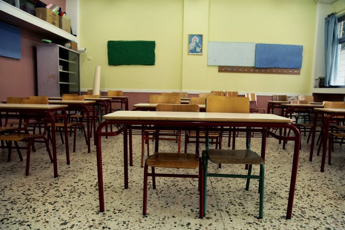 Schulbesetzungen: Fehlende Lehrer und Unterricht in Wohncontainern