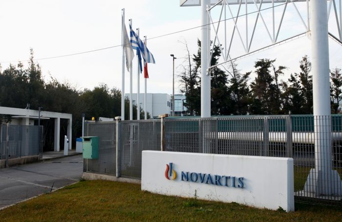 Unser Archivfoto (© Eurokinissi) entstand Anfang Januar 2017 und zeigt die Niederlassung des Unternehmens Novartis in Athen.