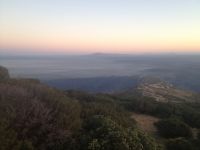 Teils bewölkter Himmel über Hellas