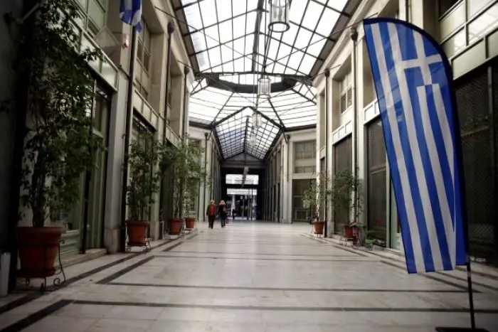 Lange blieben viele Geschäfte in der Stoa leer (Foto: ek/Archiv)