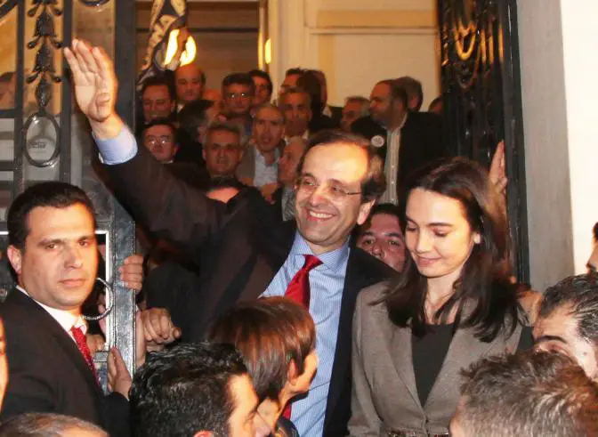 Griechenland: ND-Basis verhilft Samaras zum Sieg in der ersten Wahlrunde