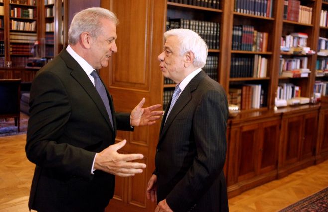 Migrationskommissar Avramopoulos: „Alarmierende Fremdenfeindlichkeit in Europa“ <sup class="gz-article-featured" title="Tagesthema">TT</sup>