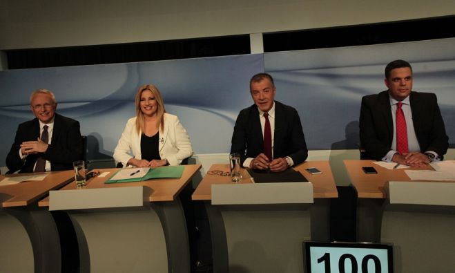 Unser Foto (© Eurokinissi) zeigt einige der Teilnehmer der Fernsehdebatte, die für den Vorsitz einer neuen „Mitte-Links-Partei“ kandidieren.