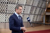 Unser Archivfoto (© Eurokinissi) zeigt Premierminister Kyriakos Mitsotakis auf dem EU-Gipfel in Brüssel.