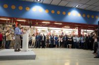 Schaffung neuer Arbeitsplätze: Premier besucht Tabak-Fabrik 