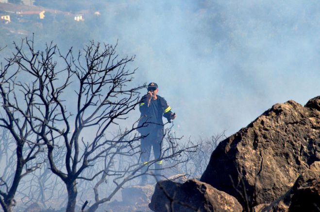 Waldbrand in den Bergen Kretas: Dorf evakuiert