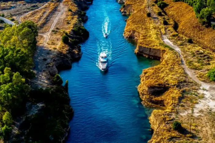 Unser Archivfoto (© Eurokinissi) zeigt den Kanal von Korinth