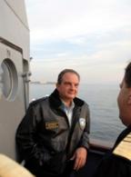 Premier Karamanlis verspricht tiefschürfende Untersuchungen in der Frage der Staatsanleihen 