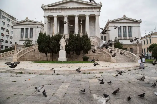 Foto (© Griechenland Zeitung / Eleni Kougionis): Wolken über Athen.
