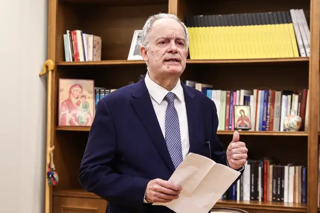 Unser Foto (© Eurokinissi) zeigt den frisch-gewählten Staatspräsidenten Griechenlands Konstantinos Tasoulas. 
