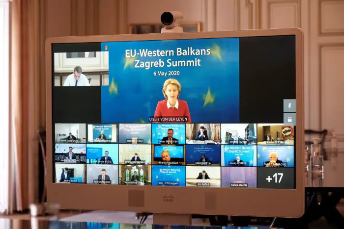 Foto (© Pressebüro des Premierministers / Dimitris Papamitsos)