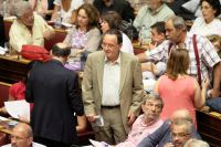 Klare Mehrheit im Parlament für Spar- und Reformpaket 