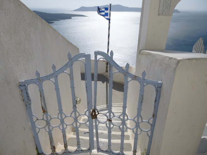 Unser Archivfoto (© Griechenland Zeitung / Elisa Hübel) entstand auf Santorini.