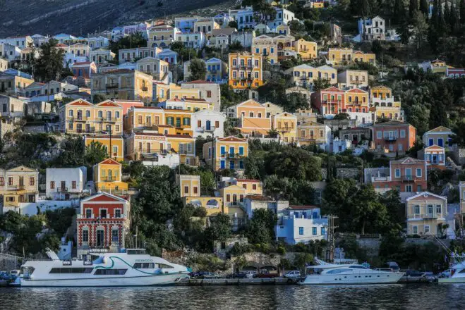 Unser Archivfoto (© Eurokinissi) zeigt einen Teil der Insel Symi.