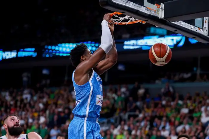 Unser Foto (© Eurokinissi) zeigt Kostas Antetokounmpo im Spiel gegen Litauen.