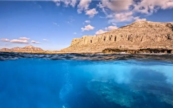 Unser Archivfoto (© Eurokinissi) entstand in der Meeresregion zwischen Karpathos und Kassos.