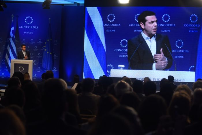 Unser Foto (© Eurokinissi) zeigt Ministerpräsident Alexis Tsipras beim Kongress der „Concordia Euro Summit“.