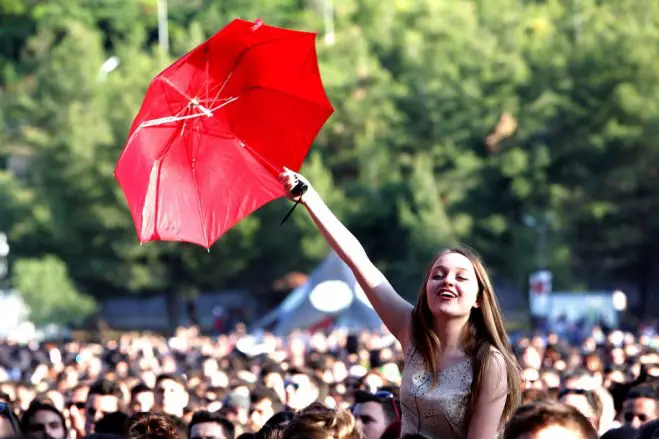 Gute Laune auf einem vergangenem Festival  (© Eurokinissi).