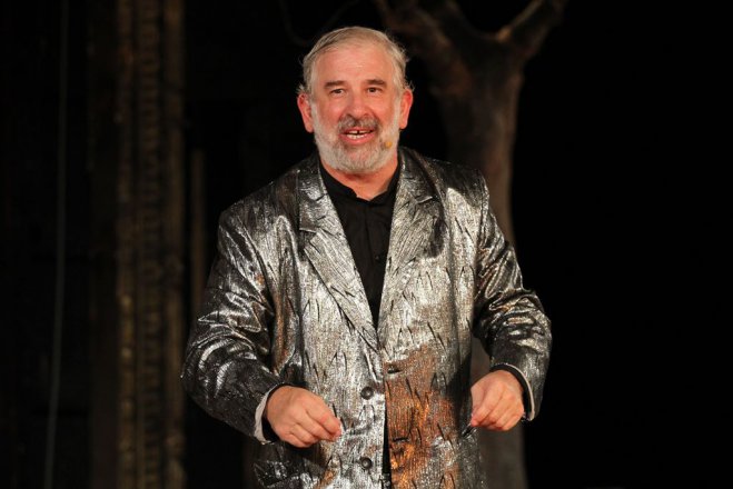 Unser Archivfoto (© Eurokinissi) zeigt Schauspieler Petros Filippidis während einer Theatervorstellung.