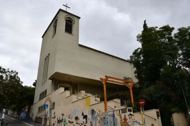 Unser Foto (Griechenland Zeitung / Jan Hübel) zeigt die Evangelische Kirche in Athen in der Odos Sina 66.