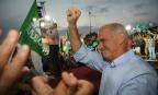 PASOK feiert 34. Geburtstag und fordert gleichzeitig Neuwahlen 