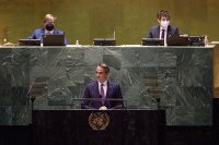 Unsere Fotos (© Eurokinissi) zeigen Premierminister Kyriakos Mitsotakis in New York.