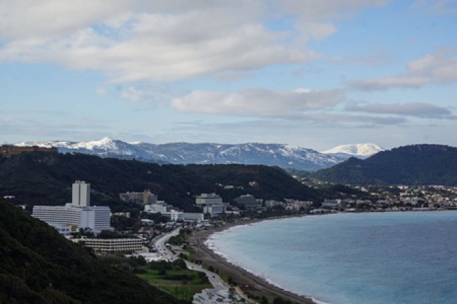 Ein Strand auf der Insel Rhodos im Winter (Foto: © Eurokinissi)