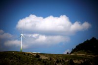 Foto (© Eurokinissi): Windräder auf den griechischen Inseln