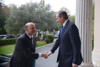 Die Kontrahenten in Griechenland wetzen die Messer 