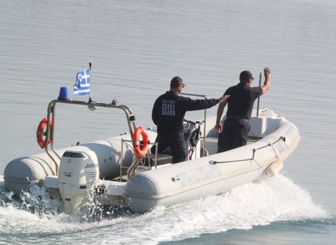 Containerschiff mit Waffen vor Kreta aufgebracht