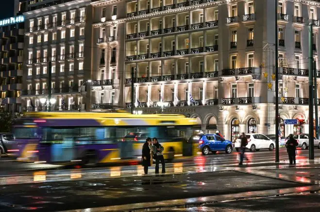 Unser Archivfoto (© Eurokinissi) entstand vor dem Hotel Grand Bretagne.