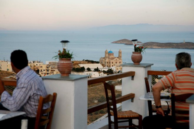 „Off Season“: Film und Ökologie in Ermoupolis auf Syros