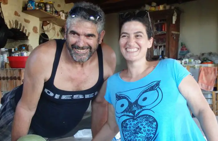 Eleni Tripolitsioti mit Papa Giorgos