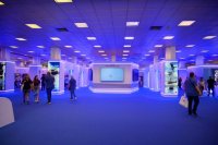 Unser Archivfoto (© Eurokinissi) entstand 2024 im Messegelände der Deth.