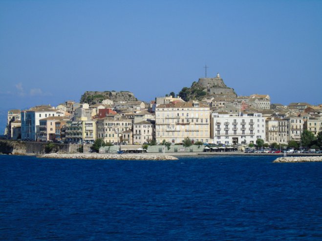 Unser Archivfoto (© Eurokinissi) zeigt den Blick auf die Altstadt von Korfu.