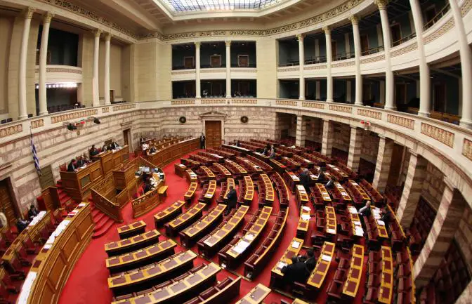 36 Parteien bewerben sich um Einzug ins Parlament