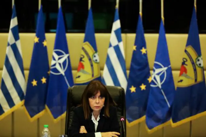 Unser Foto (© Eurokinissi) entstand am Dienstag (17.3.) im griechischen Verteidigungsministerium.